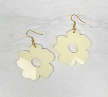 Load image into Gallery viewer, Boho Flower Dangle Earrings | Trendy Earrings