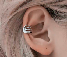 Load image into Gallery viewer, Skeleton Hand Ear Cuff | Halloween Ear Cuff | Trendy Ear Cuff
